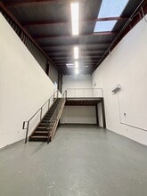 361 Vernon Ave, Venice, CA à louer Photo intérieure– Image 2 sur 7