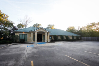 2935 Toccoa St, Beaumont, TX à louer Photo de l’immeuble– Image 1 sur 4