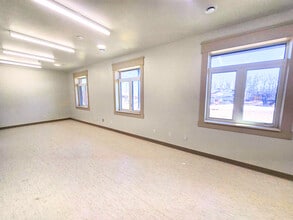 24539 Township 510 Rd, Nisku, AB à louer Photo intérieure– Image 2 sur 9