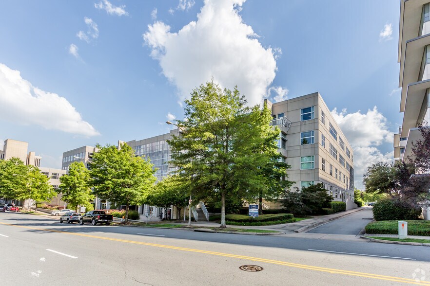 1401 W Capitol Ave, Little Rock, AR à louer - Photo principale – Image 1 sur 14