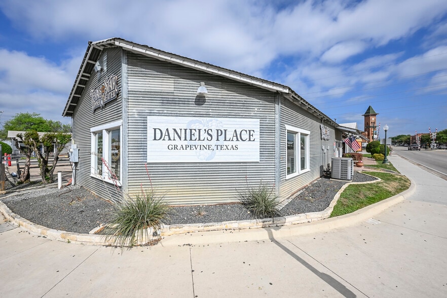 816 S Main St, Grapevine, TX à vendre - Photo principale – Image 1 sur 6