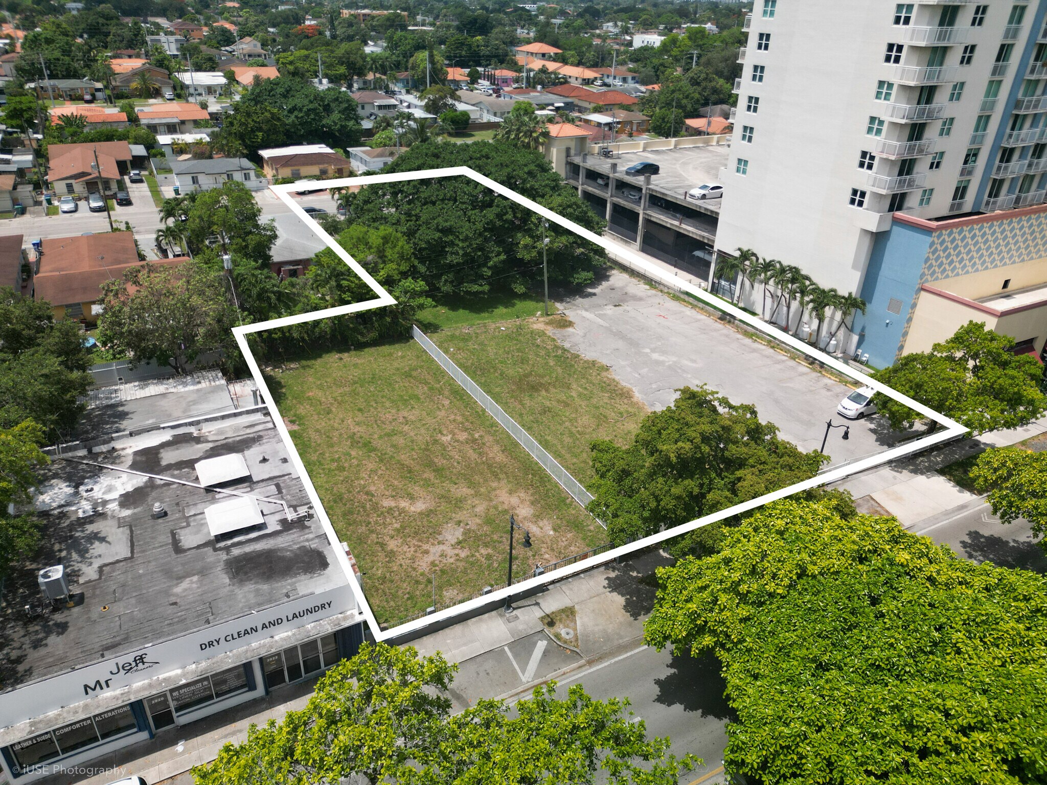 2940 22nd St, Miami, FL à vendre Photo principale– Image 1 sur 2