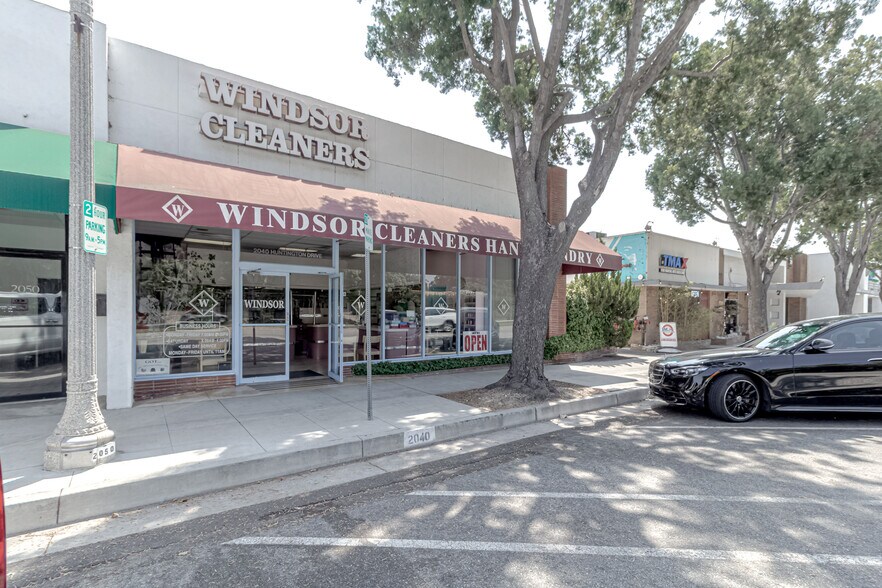 2040-2050 Huntington Dr, San Marino, CA à vendre - Photo de l’immeuble – Image 2 sur 22