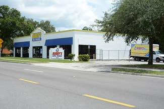 Plus de détails pour 10015 N Nebraska Ave, Tampa, FL - Local commercial à louer