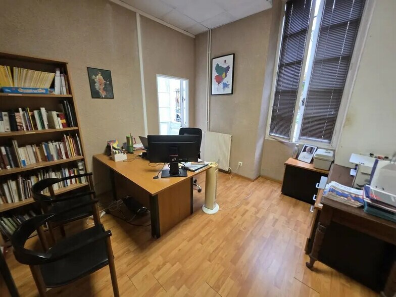 Bureau dans Nice à louer - Photo de l’immeuble – Image 3 sur 8
