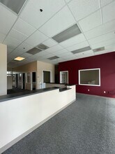 13238-13248 Imperial Hwy, Santa Fe Springs, CA à louer Photo intérieure– Image 2 sur 9