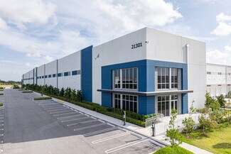 Plus de détails pour 21301 NW 43rd ave, Miami Gardens, FL - Industriel/Logistique à louer