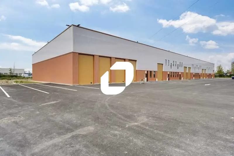 Bureau dans Le Coudray-Montceaux à louer - Photo de l’immeuble – Image 2 sur 19