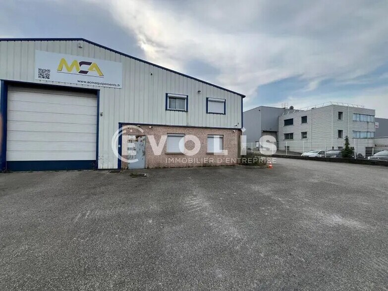 7 Avenue Des Pays-Bas, Meyzieu à louer - Photo de l’immeuble – Image 3 sur 25