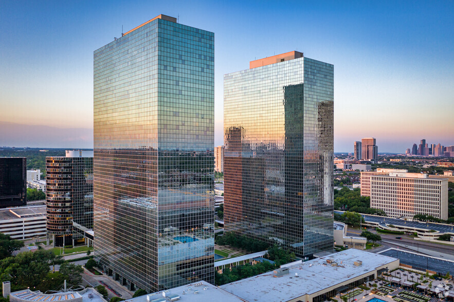 11 Greenway Plz, Houston, TX à louer - Photo de l’immeuble – Image 2 sur 11
