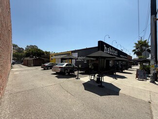 Plus de détails pour 3700-3704 Eagle Rock Blvd, Los Angeles, CA - Bureau à louer