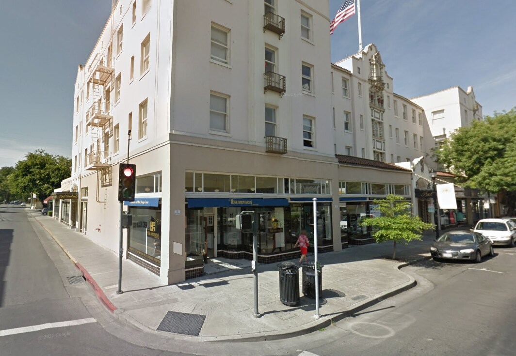 509 Bush St, Woodland, CA à louer Photo de l’immeuble– Image 1 sur 19