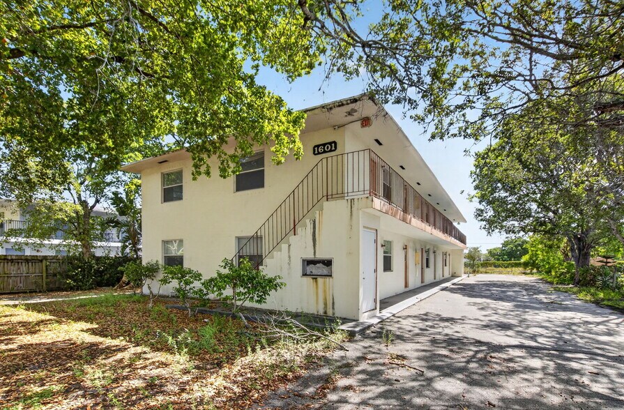 1601 NE 3rd Ave, Delray Beach, FL à vendre - Photo de l’immeuble – Image 3 sur 10