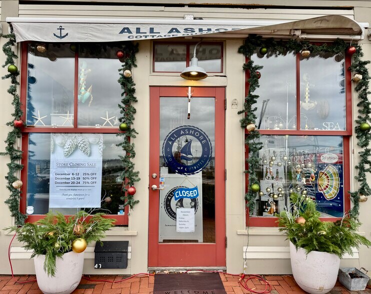 47 Conanicus Ave, Jamestown, RI à louer - Photo de l’immeuble – Image 3 sur 9