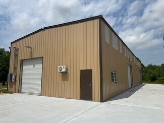 Plus de détails pour 17868 Alexandria Dr, Conroe, TX - Industriel/Logistique à louer
