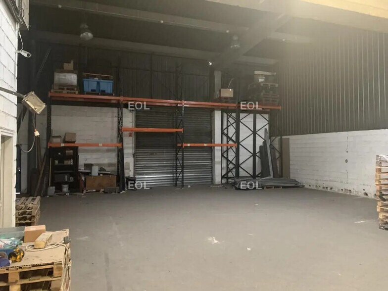 Industriel/Logistique dans Aulnay-sous-Bois à louer - Photo de l’immeuble – Image 2 sur 5