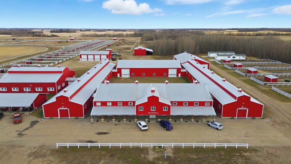 58117 Range 211 Rd, Redwater, AB à vendre - Photo de l’immeuble – Image 2 sur 30