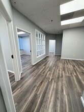 500 E Main St, Branford, CT à louer Photo intérieure– Image 1 sur 12