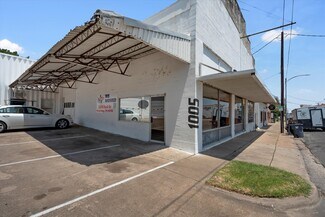 Plus de détails pour 1005 Franklin Ave, Waco, TX - Local d'activités à louer