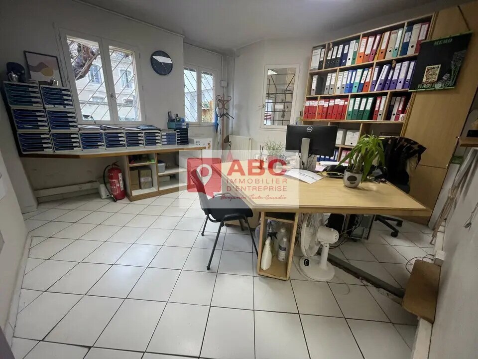 Bureau dans Montpellier à louer Photo de l’immeuble– Image 1 sur 8