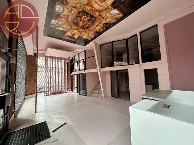 Local commercial dans Toulouse à louer - Photo de l’immeuble – Image 1 sur 4