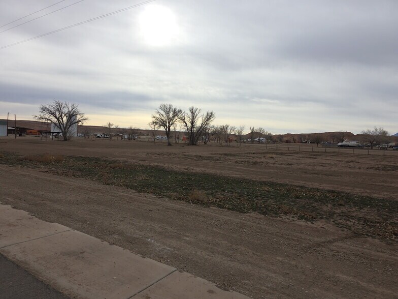 100 Street, Hanksville, UT à vendre - Photo de l’immeuble – Image 3 sur 3