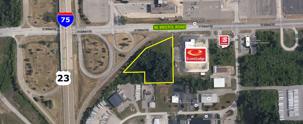 I-75/US-23 & Bristol Rd, Flint, MI à vendre - Aérien – Image 1 sur 4