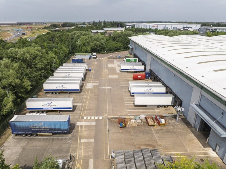 1 Cheaney Dr, Northampton à louer - Photo de l’immeuble – Image 3 sur 5