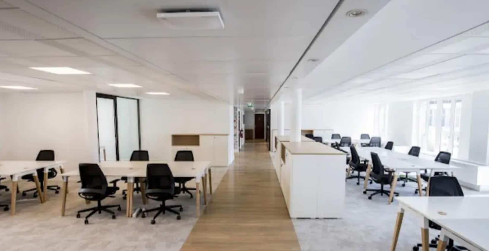 16-18 Rue De Londres, Paris à louer Photo intérieure– Image 1 sur 4