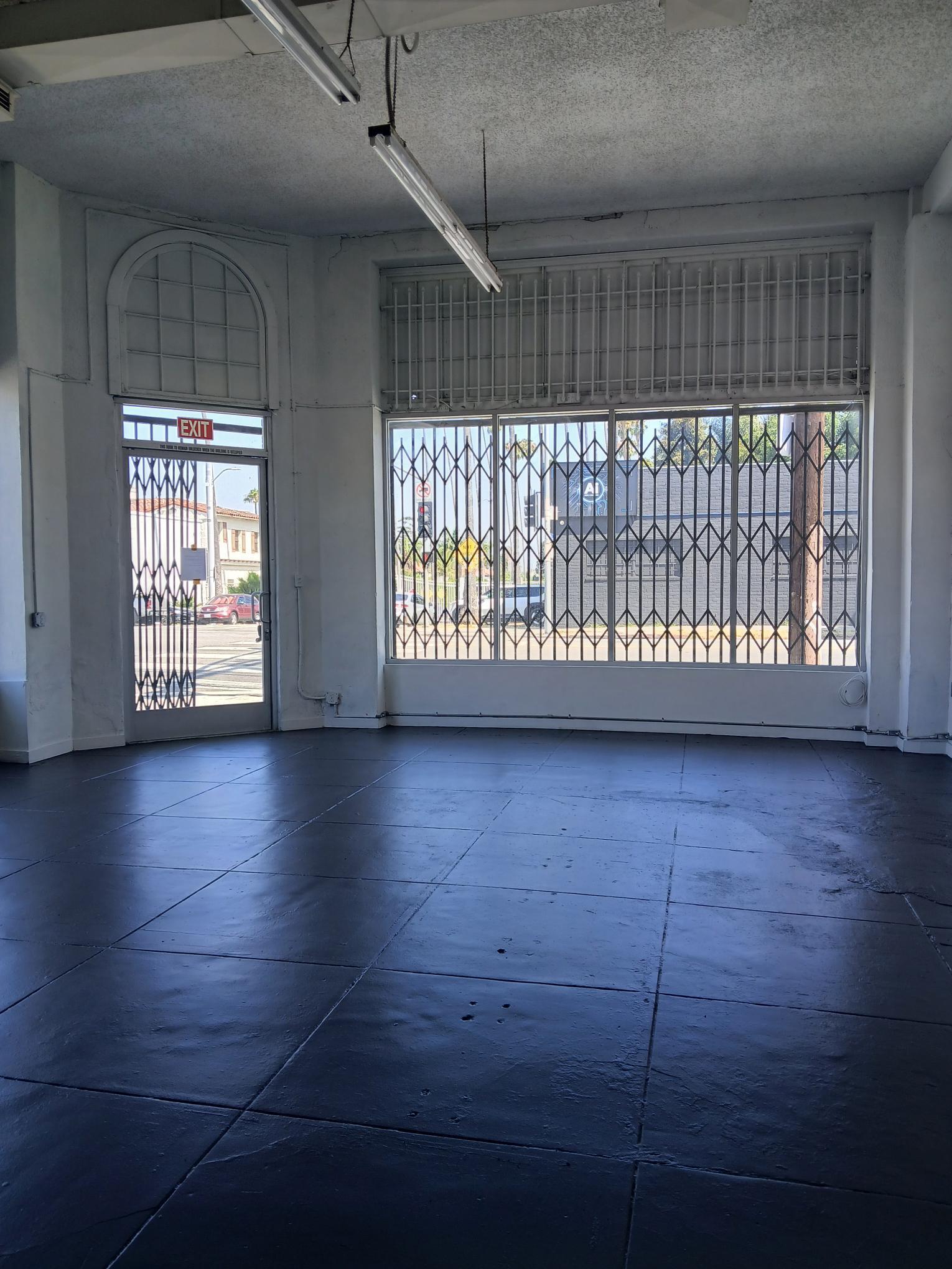 3260-3270 W Pico Blvd, Los Angeles, CA à louer Photo intérieure– Image 1 sur 3