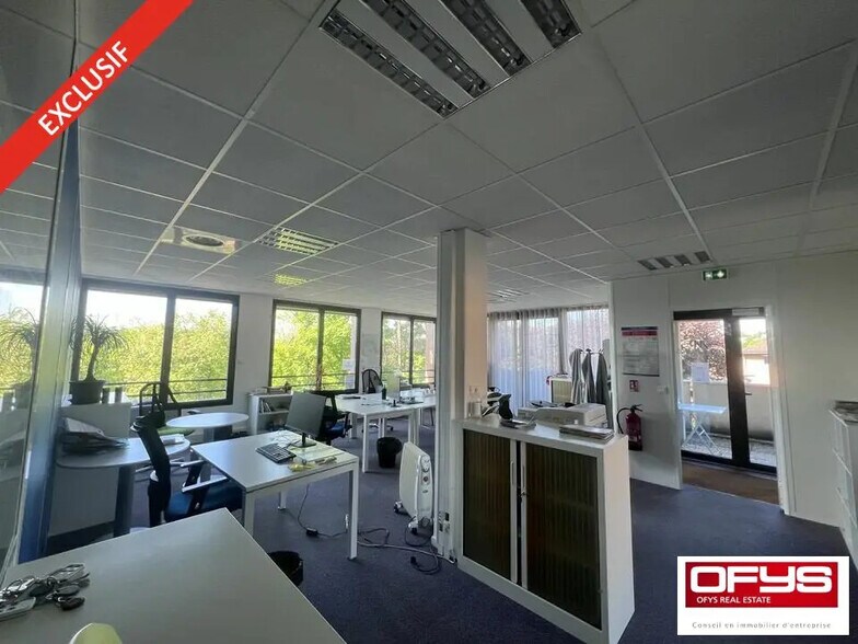 Bureau dans Dardilly à vendre - Photo de l’immeuble – Image 2 sur 10