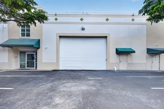 Plus de détails pour 3030-3050 NW 82nd Ave, Miami, FL - Local d’activités à vendre