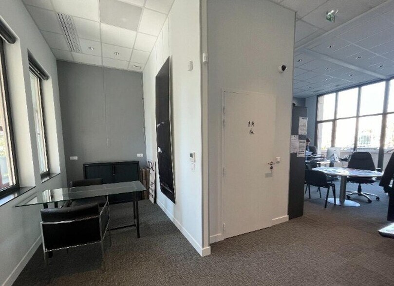 10 Rue Des Cuirassiers, Lyon à louer - Photo intérieure – Image 2 sur 8