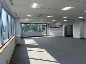 4201 Mitchellville Rd, Bowie, MD à louer Photo intérieure– Image 1 sur 8