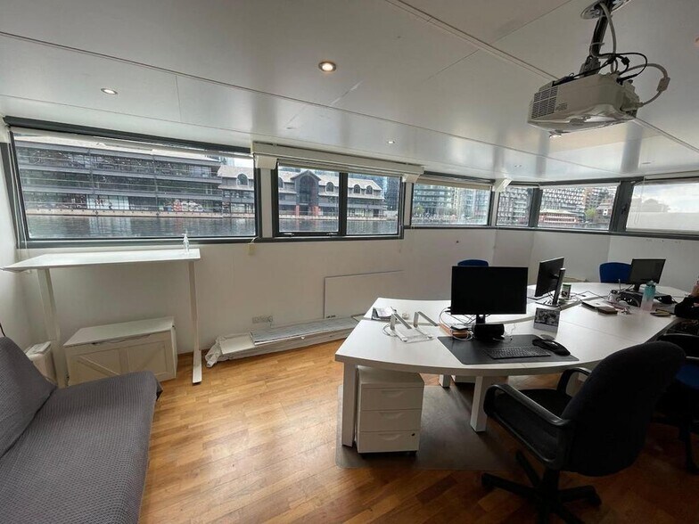 3 Millharbour, Londres à louer - Photo de l’immeuble – Image 2 sur 9
