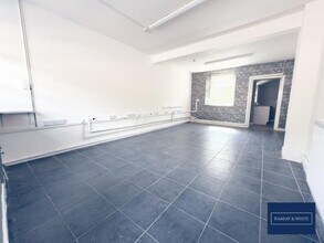 9 Park Pl, Merthyr Tydfil à louer Photo intérieure– Image 1 sur 5