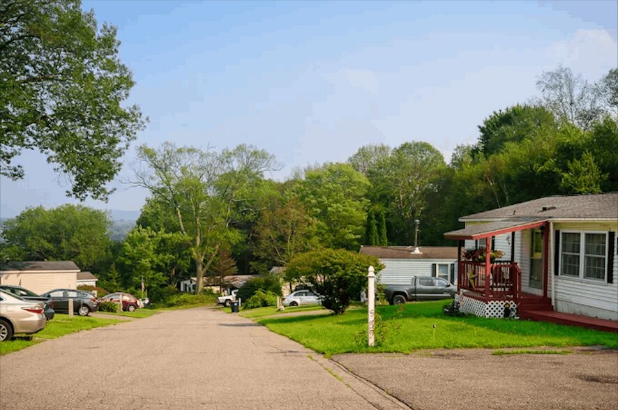 5 Old Post Rd 3, Millerton, NY à vendre - Photo de l’immeuble – Image 2 sur 5