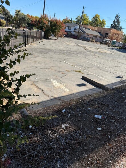 3632 Bret Harte ct, Sacramento, CA à louer - Photo de l’immeuble – Image 3 sur 5