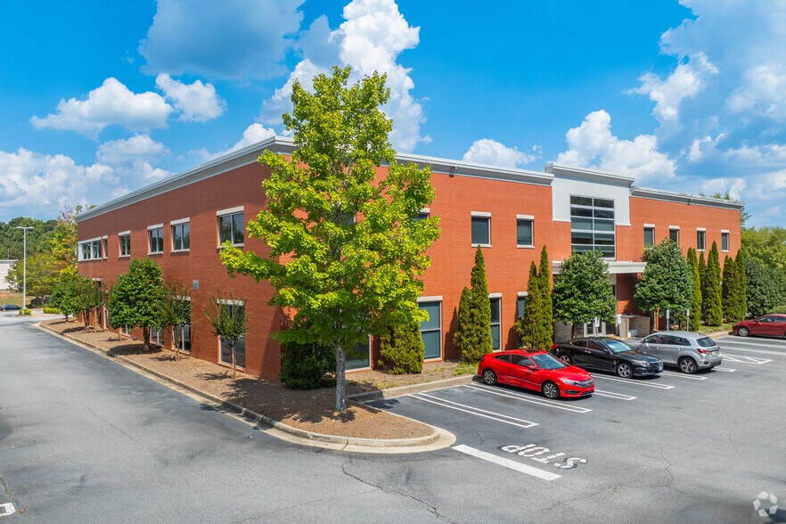 8225 Mall Pky, Lithonia, GA à louer - Photo de l’immeuble – Image 2 sur 6