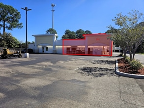 9765 San Jose Blvd, Jacksonville, FL à louer Photo intérieure– Image 1 sur 1