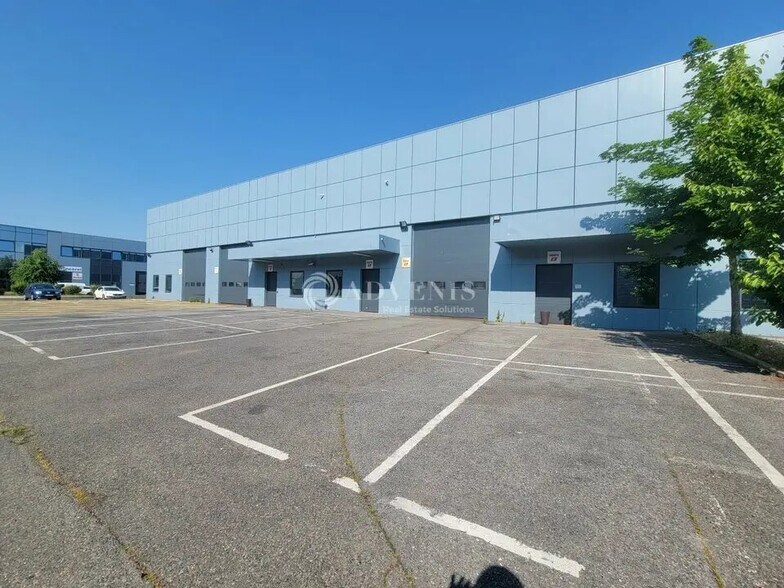 Industriel/Logistique dans Gennevilliers à louer - Photo de l’immeuble – Image 2 sur 10