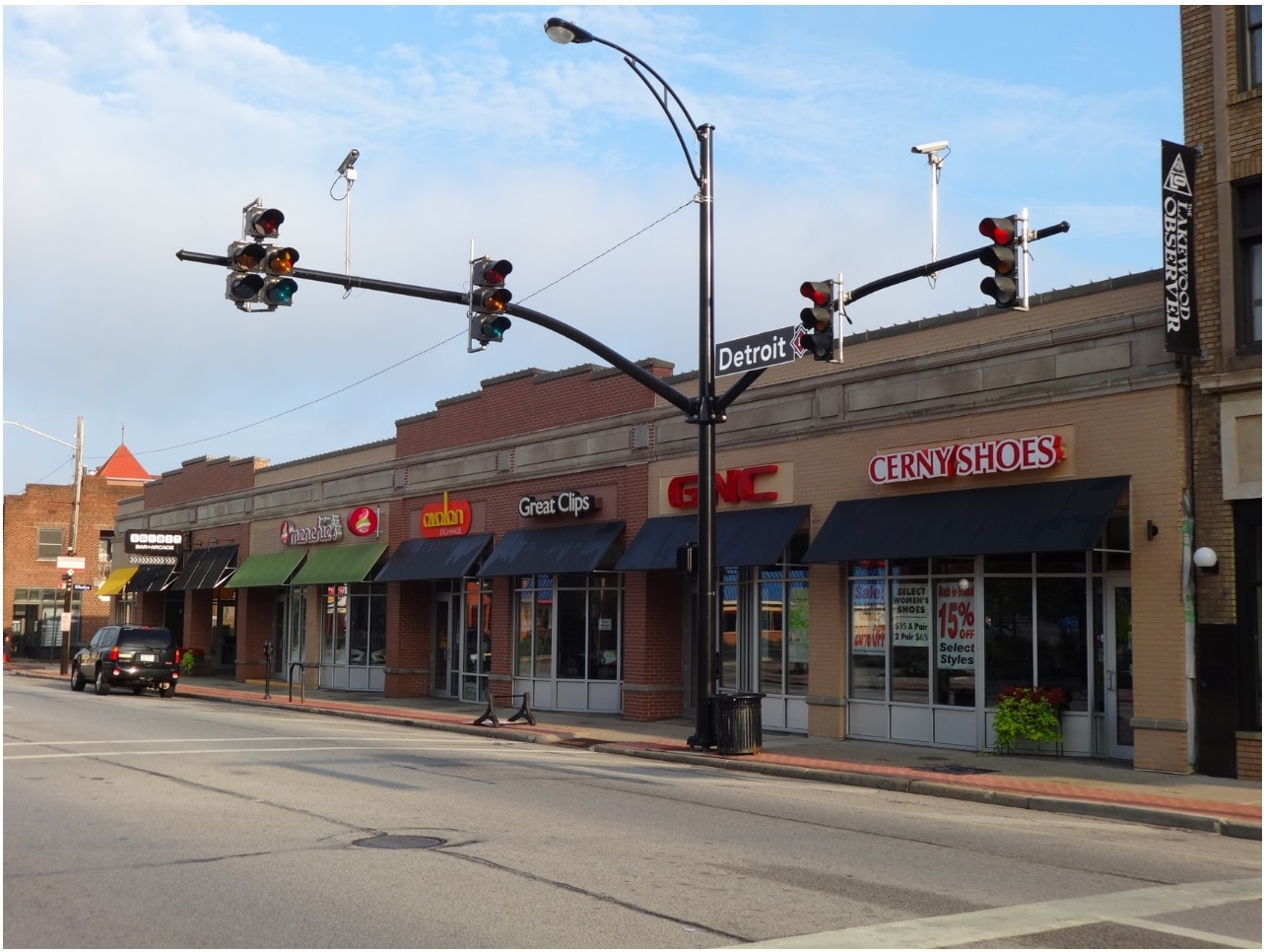 15002-15016 Detroit Ave, Lakewood, OH à vendre Photo principale– Image 1 sur 39