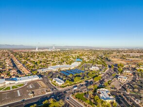 1010 W Chandler Heights Rd, Chandler, AZ - VUE AÉRIENNE  vue de carte - Image1