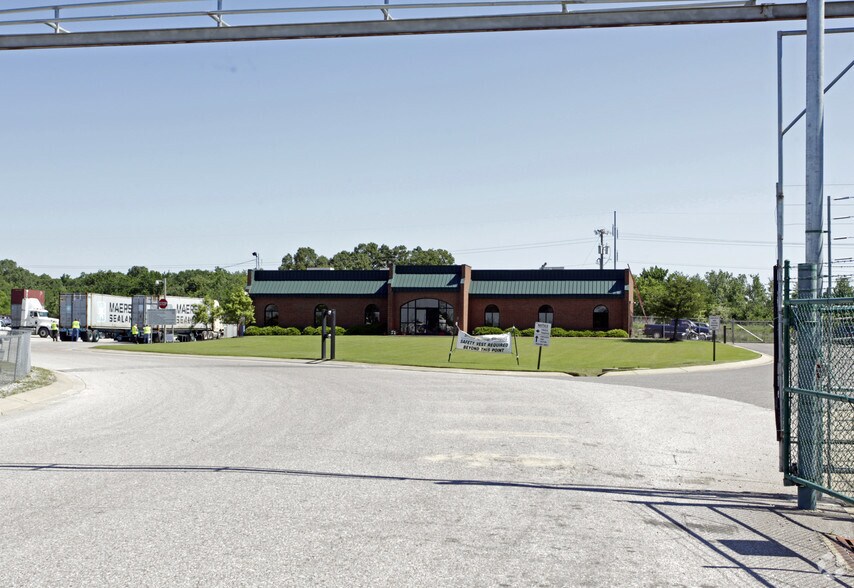 7762 Highway 178, Olive Branch, MS à louer - Photo de l’immeuble – Image 2 sur 3