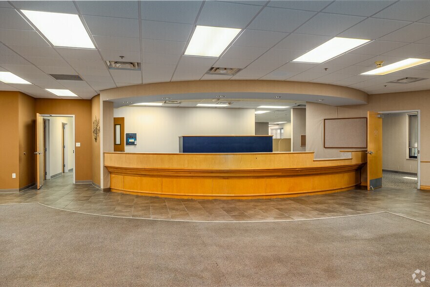 2900 S National Ave, Springfield, MO à louer - Photo intérieure – Image 3 sur 27