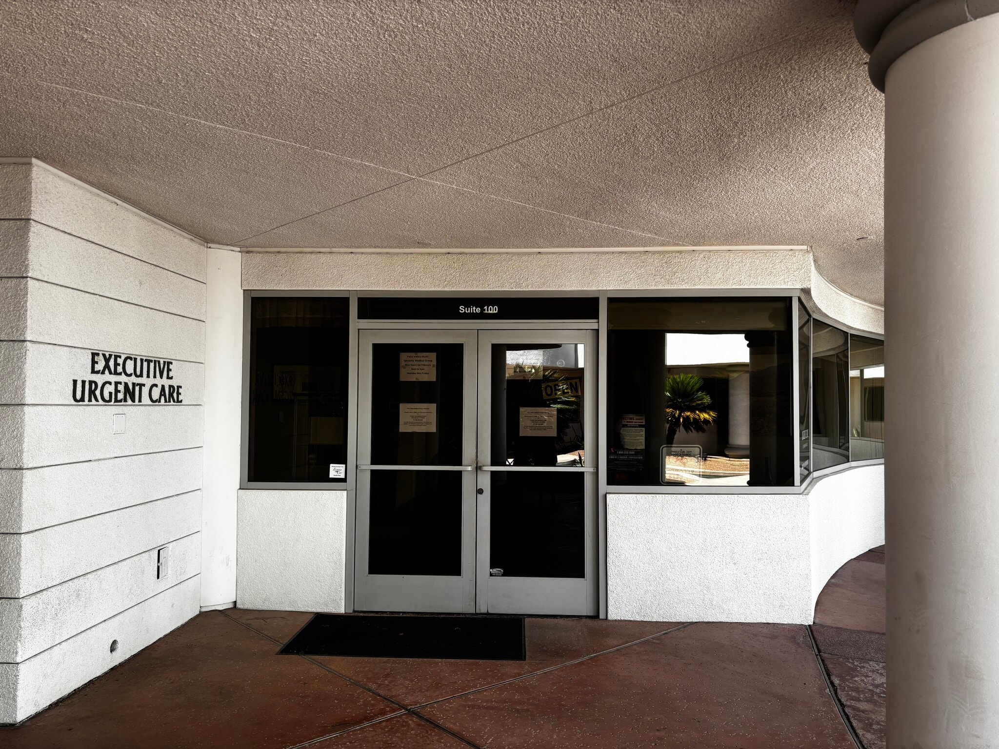 74785 Highway 111, Indian Wells, CA à louer Photo de l’immeuble– Image 1 sur 6