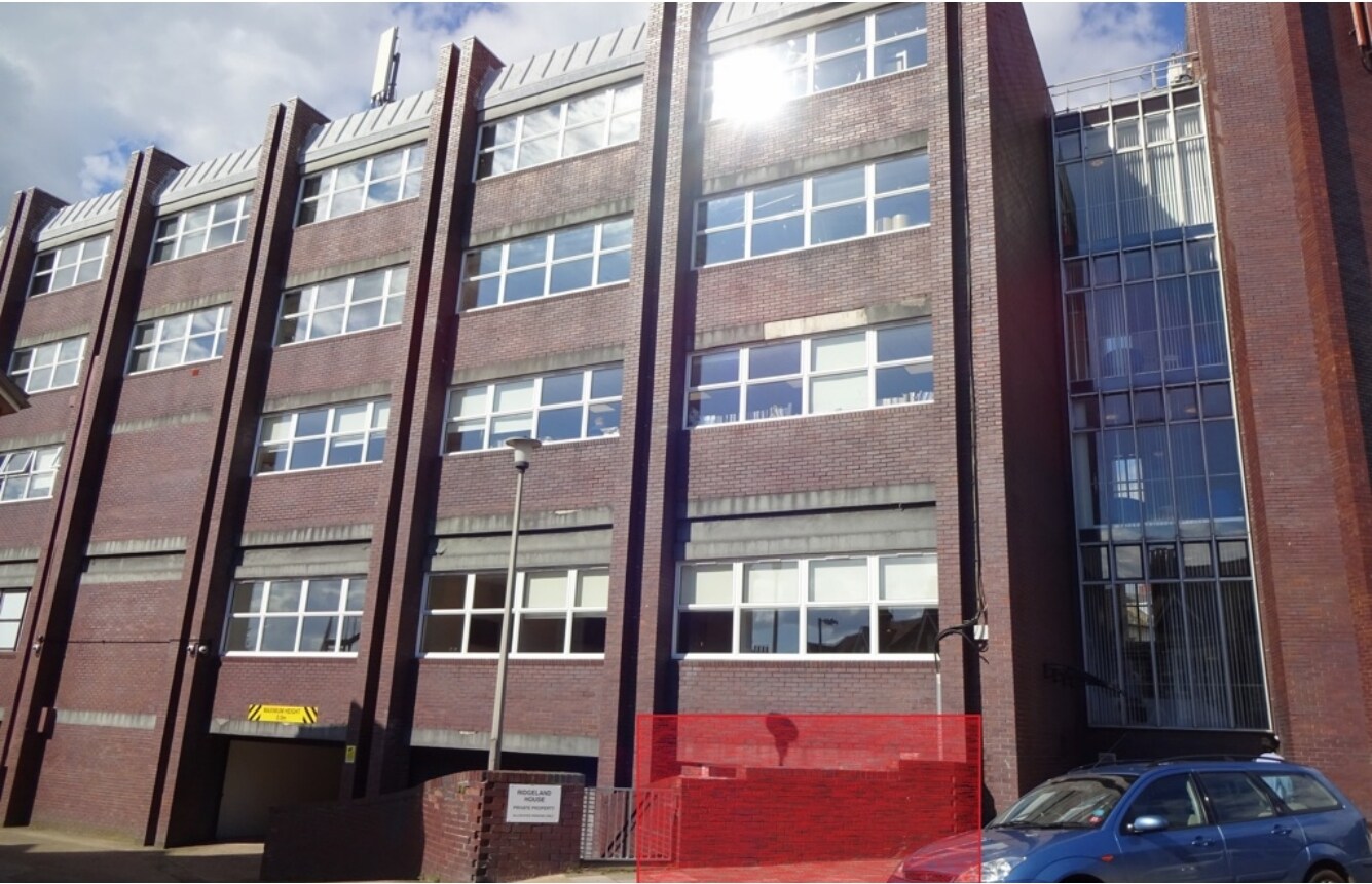 165-167 Dyke Rd, Hove à louer Photo de l’immeuble– Image 1 sur 8