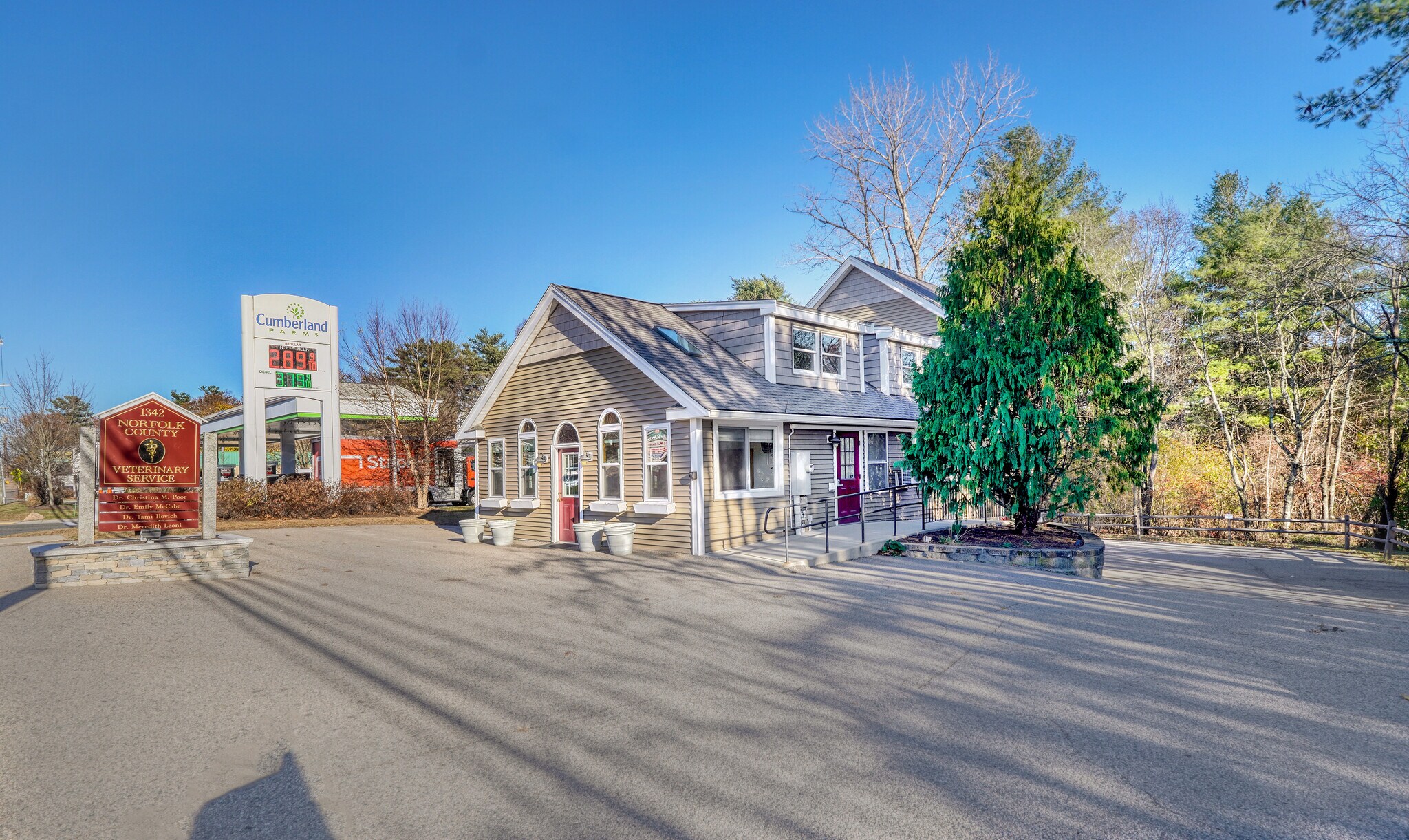 1342 Main St, Walpole, MA à vendre Photo de l’immeuble– Image 1 sur 30