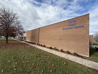 Plus de détails pour 72-80 Rolark Dr, Toronto, ON - Industriel/Logistique à louer