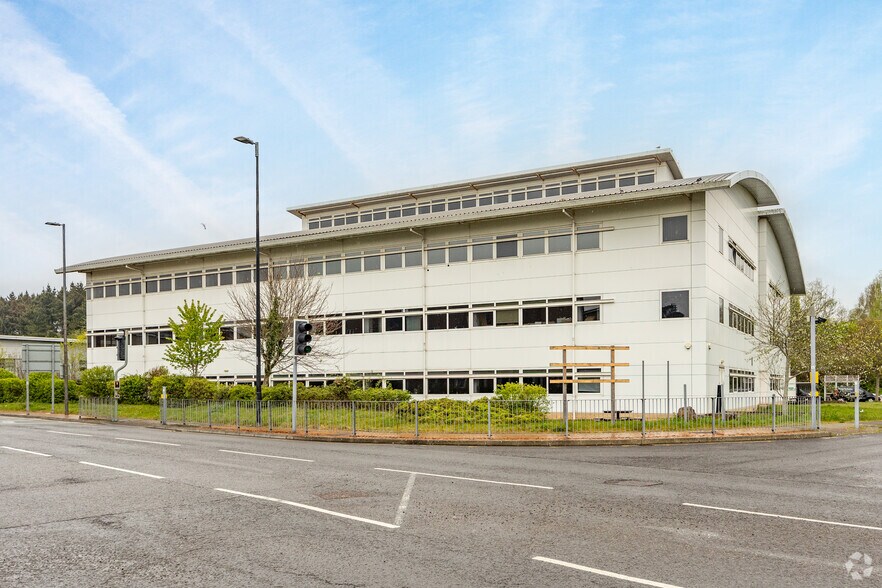 Dunleavy Dr, Cardiff à louer - Photo de l’immeuble – Image 2 sur 14